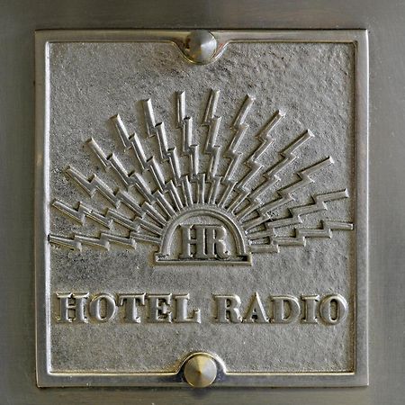 Hotel Radio - Teritoria Шамальєр Екстер'єр фото